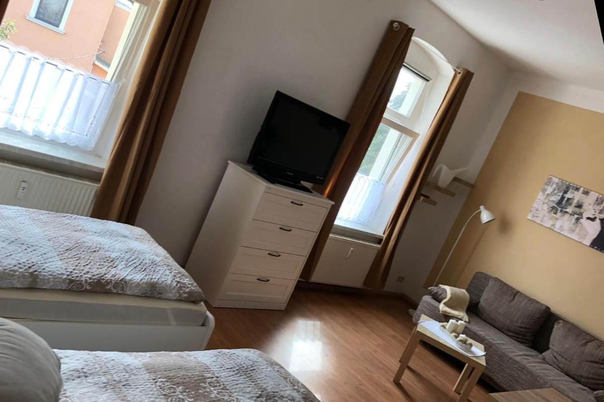 Ferienwohnung In ซวิคเคา ภายนอก รูปภาพ